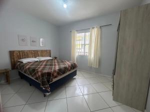 06 - Apt 2 dormitórios - Melhor local Bombas