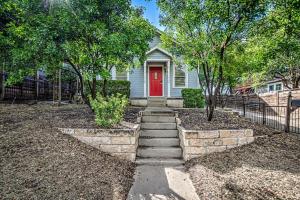 3BR - King Suite Backyard & Fire Pit