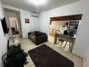 Apto aconchegante a poucos passos do mar no centro de Balneário Camboriú