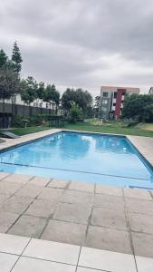 Stylish & Secure Apartment in Fourways