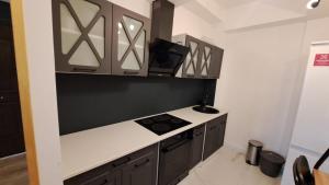 Escape & Enjoy your Spacious 3-room Retreat