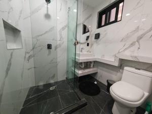 Depa con Netflix - Cocina equipada - 8 huéspedes