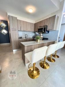 Luxury apartment 625 Boca del Mar Tower III