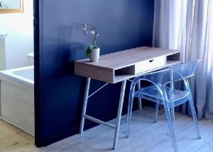 Tradewinds Guest House