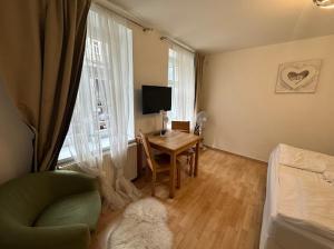 Centrally located apartment with great connections