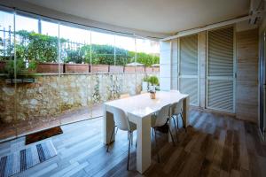 Domus Aqua Luxury Apartment