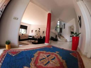 Cosy and Spacious 4BR villa 5 min to Hay Riad