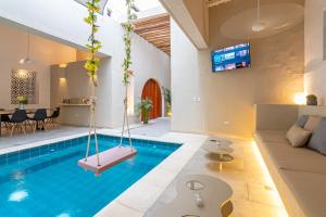 Perla Oasis with Private Pool by Xarm Apartments