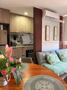 Dep 3 habitaciones 1,5 baños céntrico parking wif TV en habitaciones