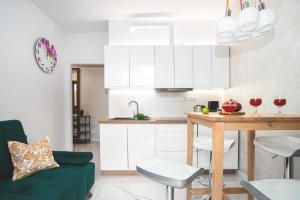 Garden Gates by Loft Apartments