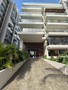 Apto Piso 11 Vista al Mar y la Sierra en la Mejor Zona de Pozos Colorados