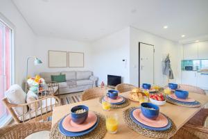 Setúbal Grand Family, 5m to Beach, By TimeCooler