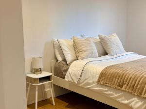 Modern & Luxurious 2-bed by ABBA, O2 & Canary Wharf