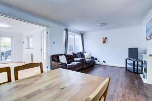 Southend perfect Stays