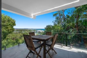 Kalimna 2 Picture Point Crescent 35