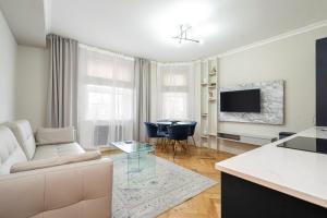 Sussex Gardens Hyde Park