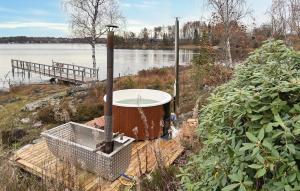 Cozy Home In Trollhättan