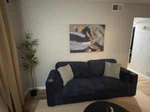 Downtown Manhattan Stay Near Poyntz Ave