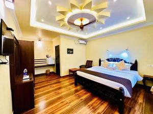 Maadathil Cottages & Beach Resort