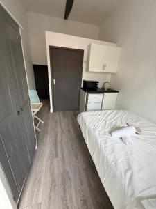 Charming studio flat in HA8, 6 mins walk to Edgware station