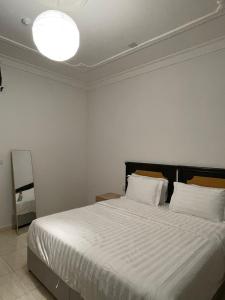 كيان الين البديع