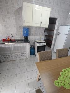 Edícula aconchegante no centro de Ubatuba