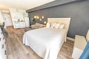 Nice Oceanfront Sea Mist Home with Beautiful Views