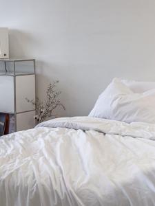 Edit Seoul #Jamsil #Olympic Park #Natural Light Studio #City View #MidCentury #PlaysDeSeoul