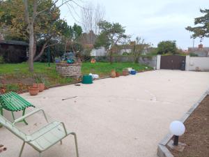 Maison familiale au centre du bourg, animaux sur demande - FR-1-476-251