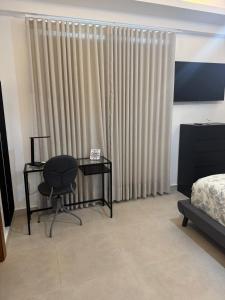 Chic City Apartment Walk to Everything!