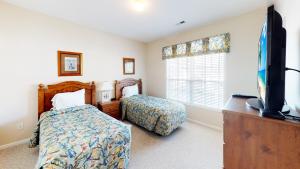 Village at the Glens J 203