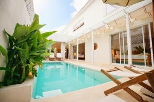 Neuf Villa 3BR Pool - FREE Scooter