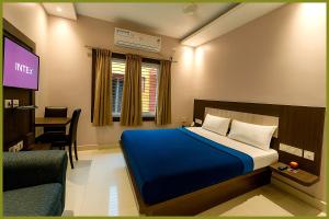 Jagannath Temple Hometoun Palace Resort - Fully Air Hotel