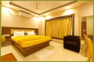 Jagannath Temple Hometoun Palace Resort - Fully Air Hotel