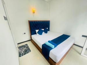 Regal river resort