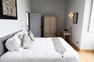 Appart'hotels Chateau De Jalesnes : photos des chambres