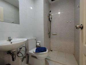 Modern 1-Bedroom Condo near Boat Avenue Bangtao