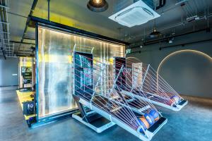 Beachside 1BR with Cozy Workspace Title Legendary