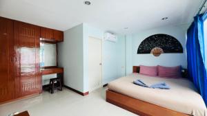 Lucky One Guesthouse