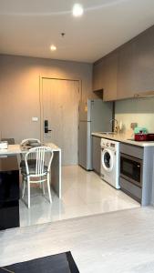 Modern Bangkok Apartment Train Access