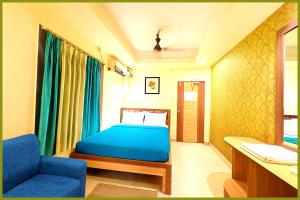 Marine Drive Lane Rooftop # Sea View Palace Residecy - Fully Air Hotel # PRIME LOCATION # BEST ROOFTOP SEA VIEW HOTEL