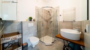 Apartamenty z balkonami, spokojna okolica