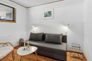 Cozy Holiday Home Near Beach And Town Life