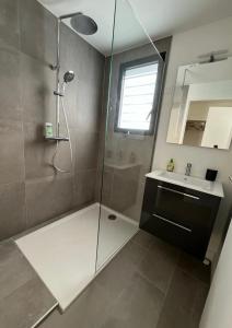 Family villa pool 5 min beach