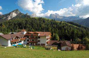 3 hvězdičkový hotel Dolomitenhotel Weisslahnbad Tires Itálie