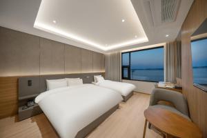 Pohang Yeongildae Beach Hotel