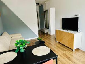 Elegant Apartment in Ivory Residence