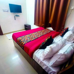 Luxury 2BHK near Ram Nagar Metro - Royal Oasis