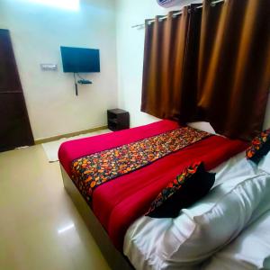 Luxury 2BHK near Ram Nagar Metro - Royal Oasis