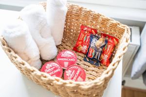 The Hackney Hub, 9 Person Apartment